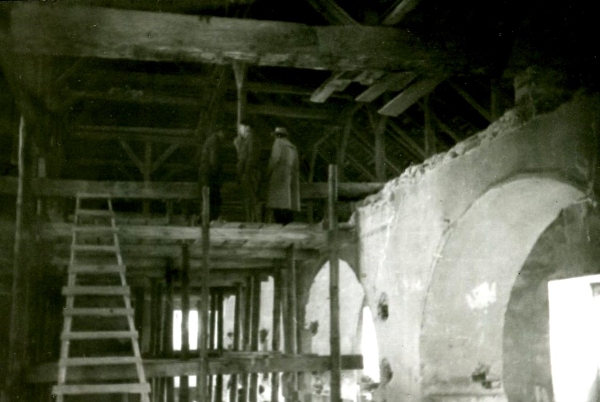 Fragment wnętrza podczas odbudowy, fot. W.Paszkowski, 1959